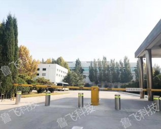 http://www.efuxi.cn/uploadfile/全自動(dòng)升降柱廠家